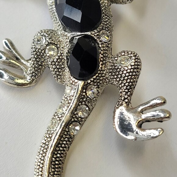 Silver Lizard Brooch Pin Rhinestone Gecko or Lizard Brooch Pin - Picture 9 of 14